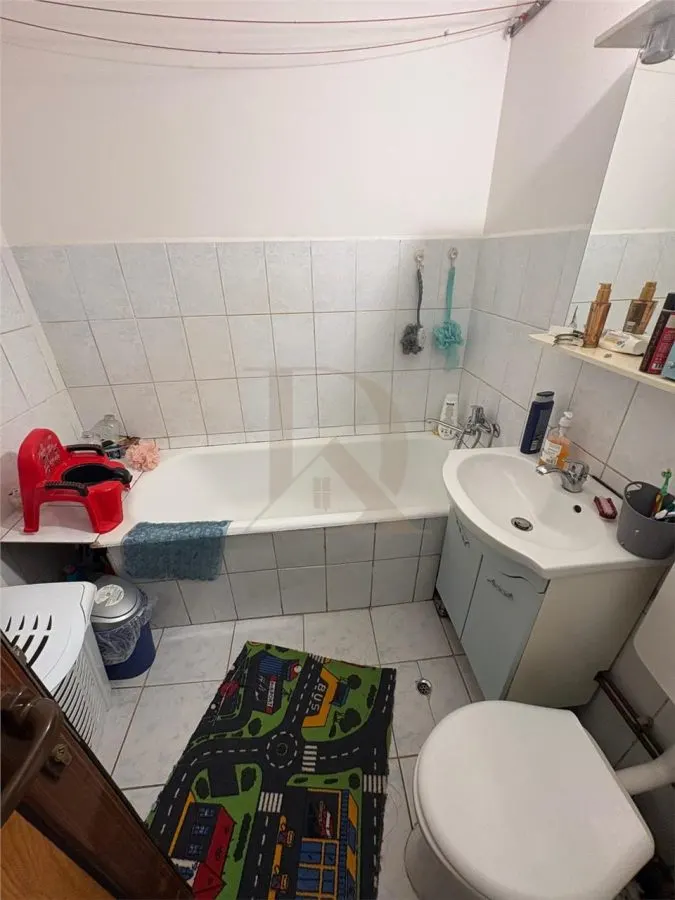 Apartament 2 camere decomandat Podul de Fier - foto 10
