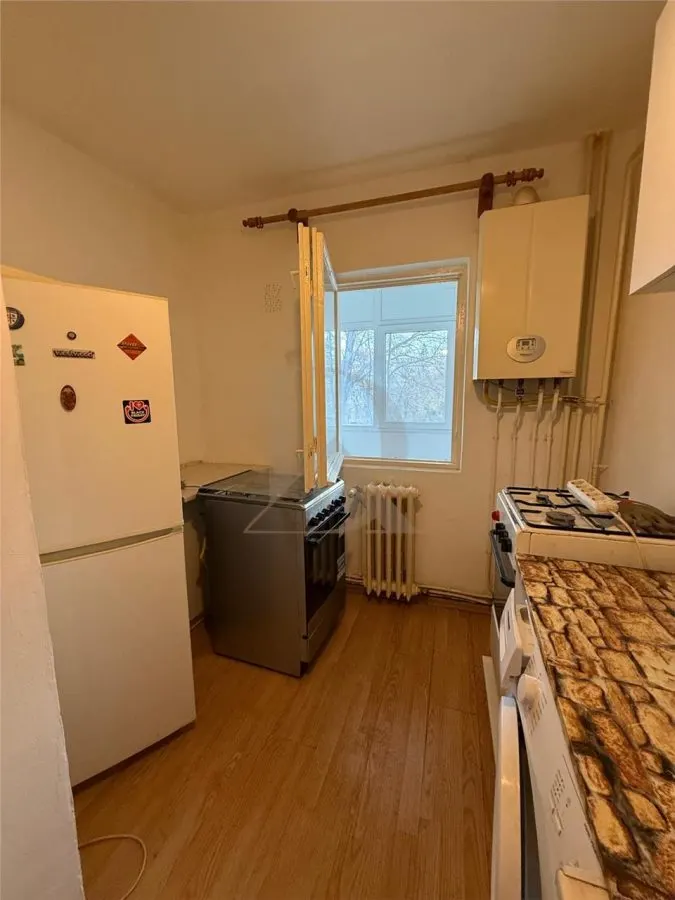 Apartament 1 camera in Podul de Fier Tg Cucu - foto 5