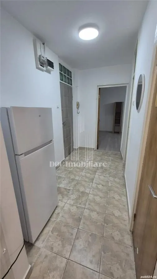 Inchiriere 2 camere Titan I 1 Decembrie - foto 6