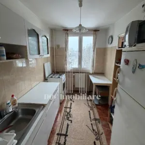 Vanzare 3 camere | 1Decembrie - foto 2