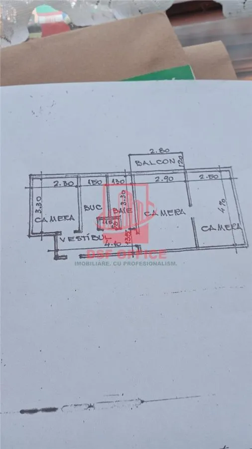 Apartament 3 camere nedecomandat Alexandru cel Bun - foto 3