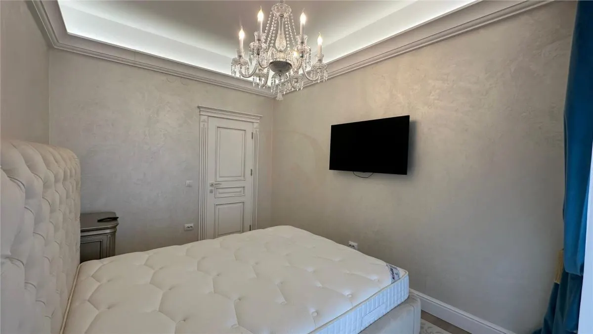 Centru - Palas , apartament 3 camere , 85 mp , loc de parcare - foto 10