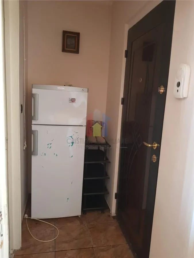 Garsoniera Mobilata si Utilata, bloc cu lift, Viziru 3 - Ciocarlia - foto 4