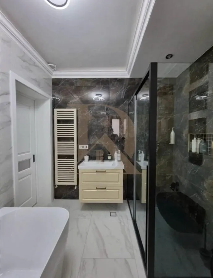 Vila de lux cu piscina in inima Buciumului - foto 18