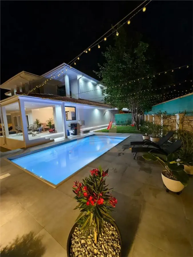 Vila de lux cu piscina in inima Buciumului - foto 4