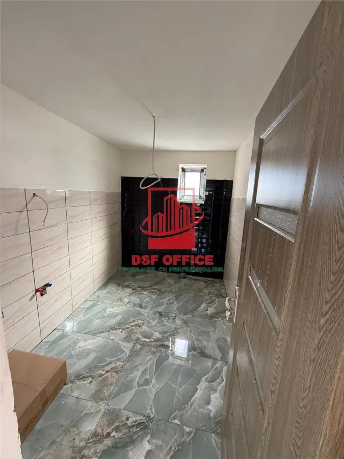 CASA TOMESTI PRIMARIE 470mp Teren, cu toate utilitatile / COMISION 0 - foto 4