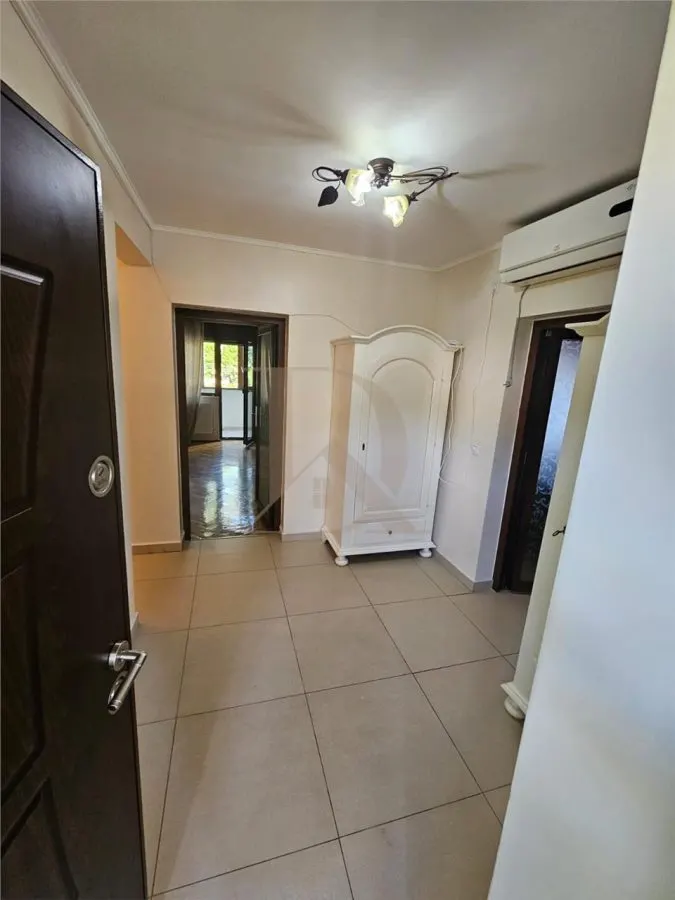 De închiriat ! Copou - Negruzzi , apartament 3 camere , etaj 1 - foto 15