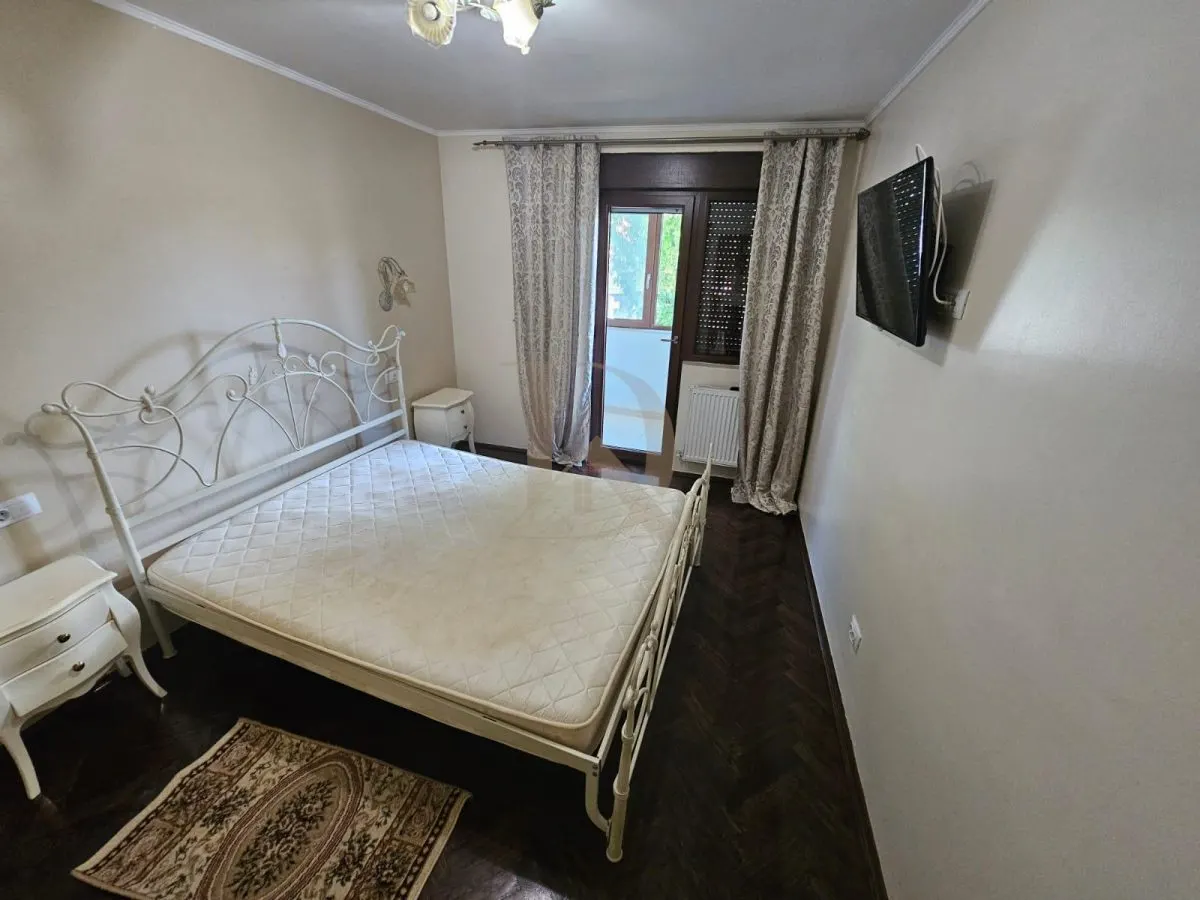 De închiriat ! Copou - Negruzzi , apartament 3 camere , etaj 1 - foto 16