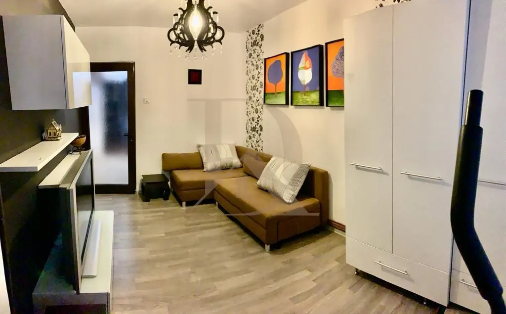 Centru Civic , apartament 3 camere , 100 mp - foto 11