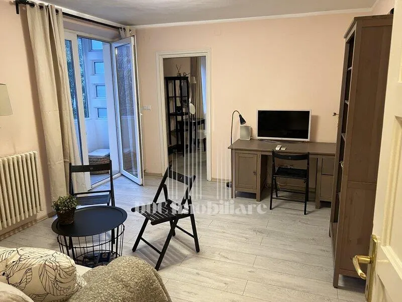 Inchiriere apartament doua camere Piata Romana - foto 3
