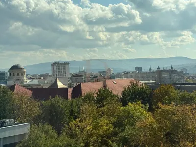Copou - Casa Armatei , 4 camere , 108 mp , Garaj+Boxa in proprietate! - foto 2