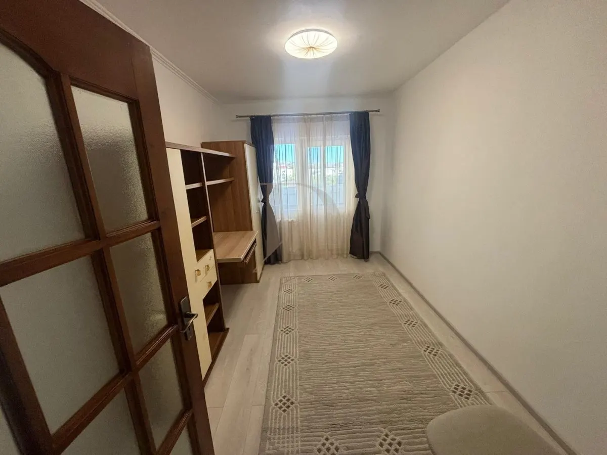Pacurari - OMV , apartament 4 camere , 100 mp etaj intermediar - foto 4
