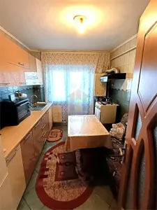 INTRETINUT! Ap 2 camere Decomandat etaj 4, zona Obor - foto 2