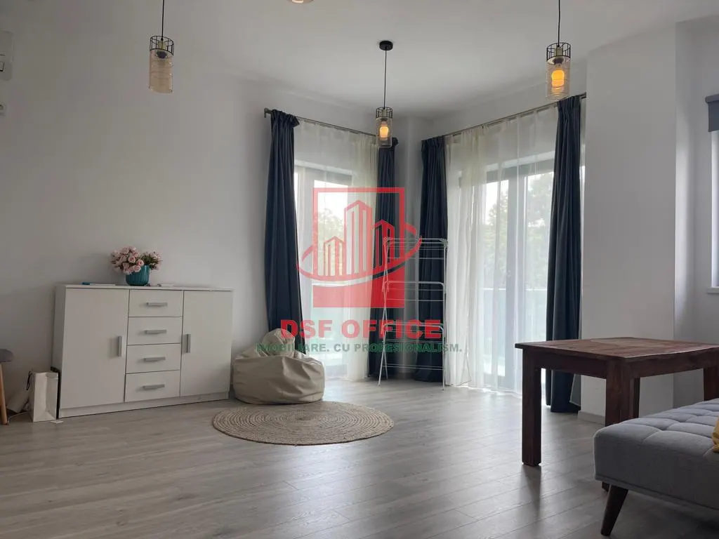 Ap 2 camere Complex Newton Copou, etaj 2 din 4, cu lift, PARCARE - foto 1