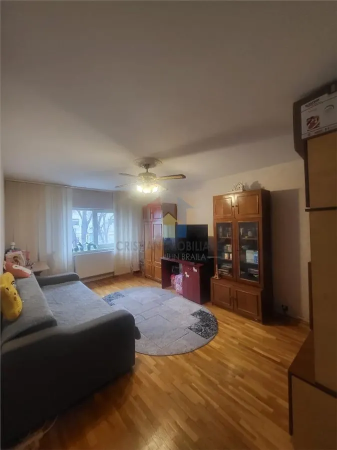 2 camere confort 1 decomandat Radu Negru, etaj 2, cu imbunatatiri - foto 1