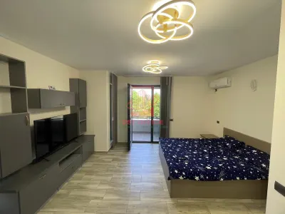 Ap 2cam decomandat LUX în Bucium- prima inchiriere, loc de parcare inclus - Iasi