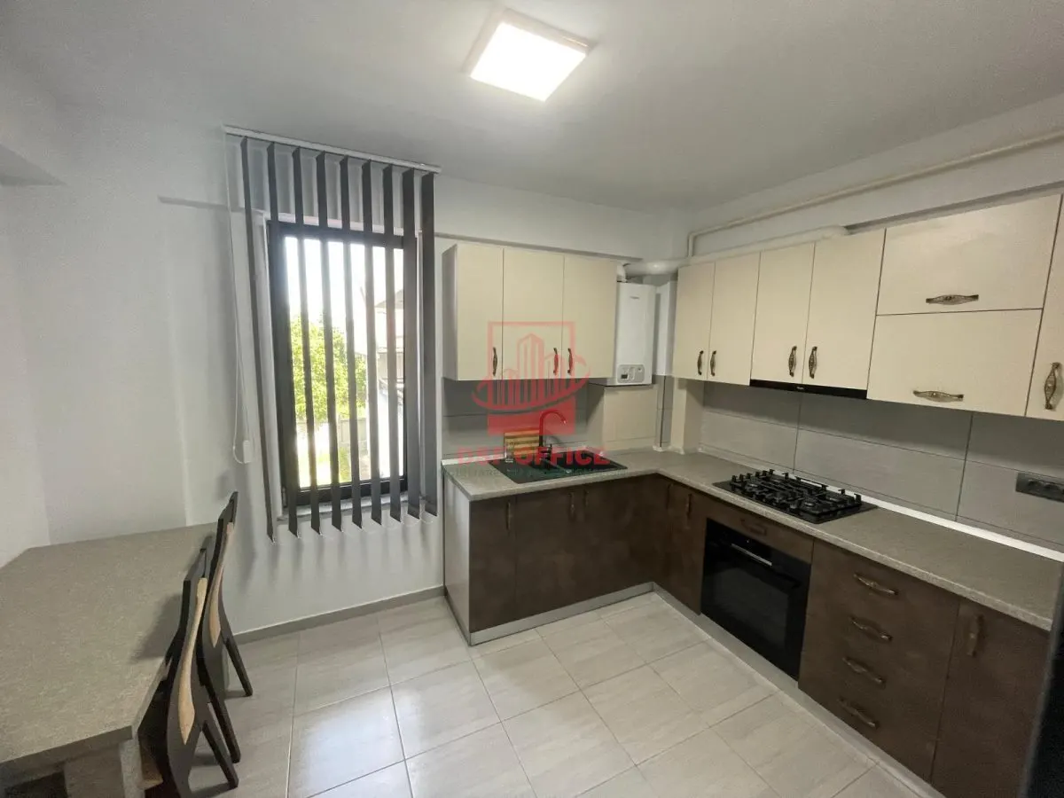 Ap 2cam decomandat LUX în Bucium- prima inchiriere, loc de parcare inclus - foto 4