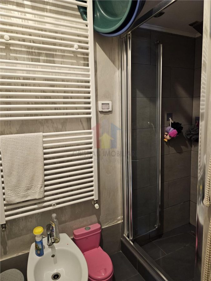 Super Apartament 3 cam 89mp in Casa zona Centrala - foto 14