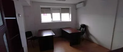 ARTERA PRINCIPALA ,2 Cladiri birouri P+1 si P+2 sup construita 1000 mp - foto 13