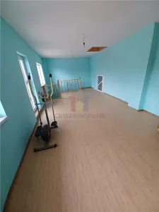 Vila P+2 Centru Vechi 286mpconstruiti din caramida cu 350mp teren - foto 9