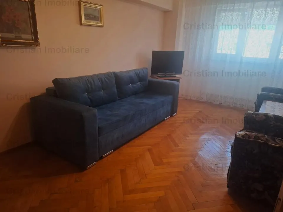 Ultracentral Calarasi-Bariera Apart 1 cam 40mp Mobilat Utilat etaj intermediar - foto 4