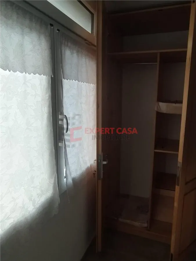 Apartament 2 camere Targu Neamt - foto 4