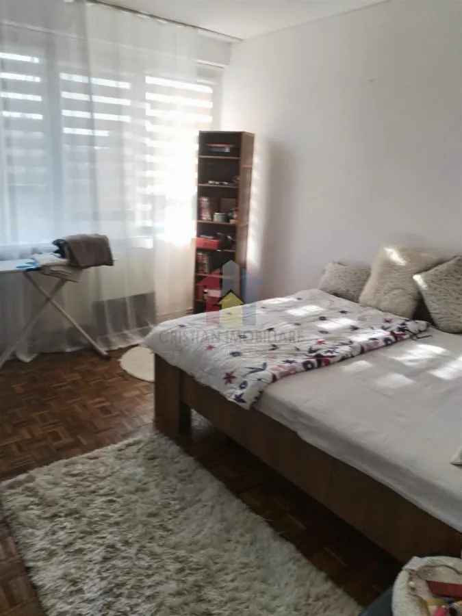 2 camere Decomandat, Mobilat si Utilat, Independentei - Scolilor - foto 1