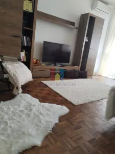 2 camere Decomandat, Mobilat si Utilat, Independentei - Scolilor - foto 2