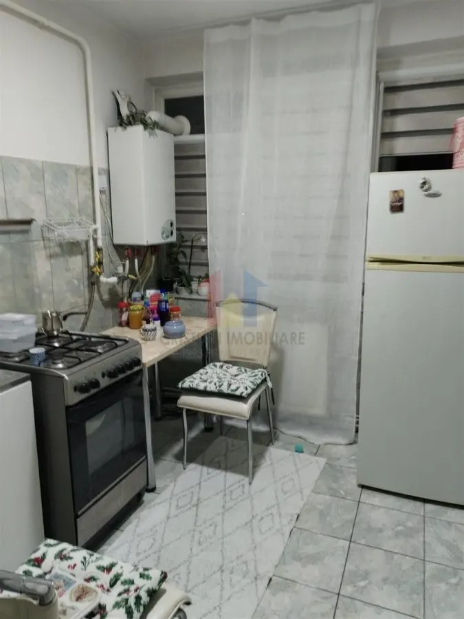 2 camere Decomandat, Mobilat si Utilat, Independentei - Scolilor - foto 4