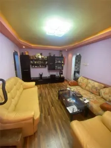Apartament 3 camere – Bd. 1 Decembrie 1918 – Sector 3 - Bucuresti