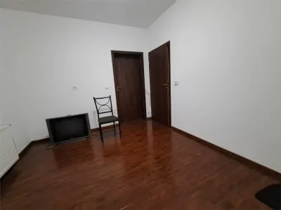 Duplex 5 cam Bazilescu | Metrou Laminorului - foto 5