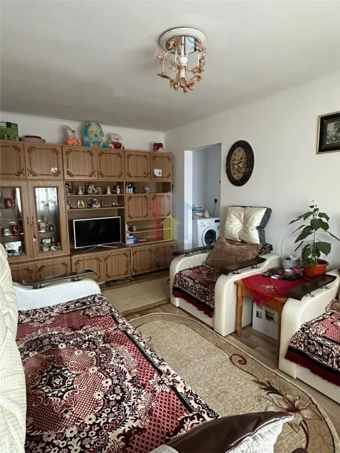 2 camere, cu imbunatatiri, 33 mp, Viziru 1 - foto 3