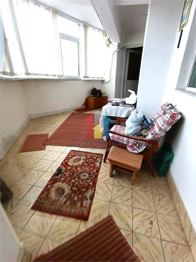 Faceti o Oferta! Hexagoane 3 camere 96 mp vedere la Dunare etaj intermediar - foto 9