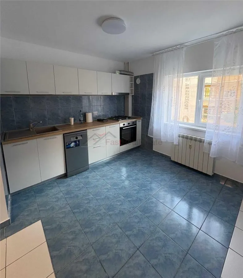 Apartament 2 camere Decebal - foto 6