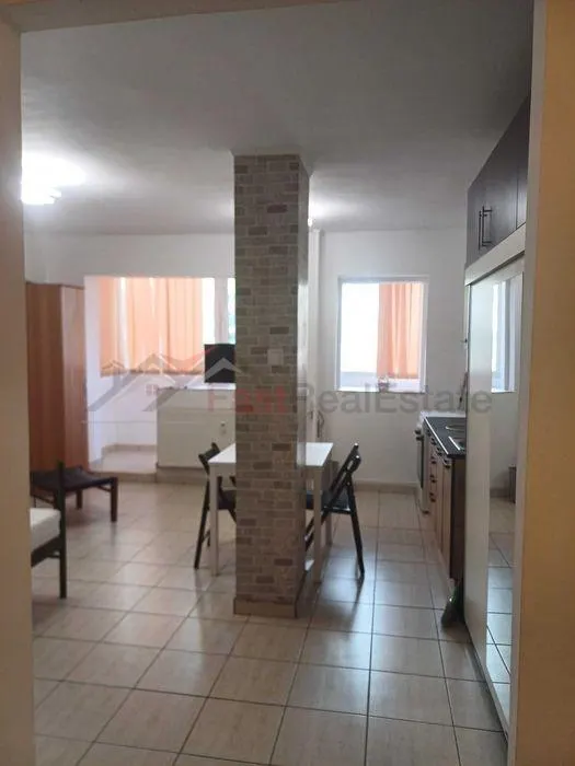 Garsoniera spatioasa Banu Manta - foto 1