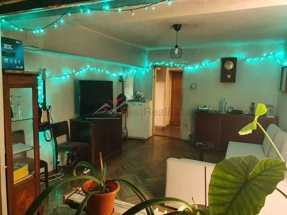 Apartament 3 camere ultracentral - foto 1