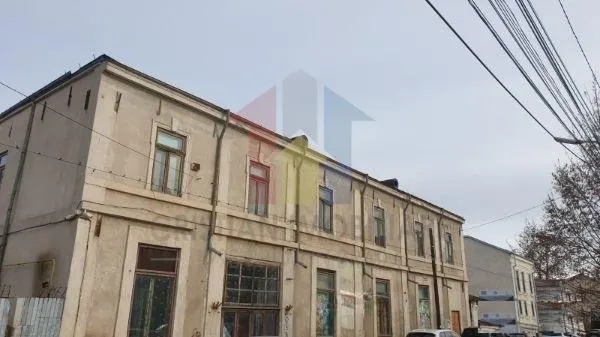 Ultracentral - Lic. Balcescu, P+1, 900mp construiti, teren 1109 mp pe colt, deschidere dubla 75ml - foto 2