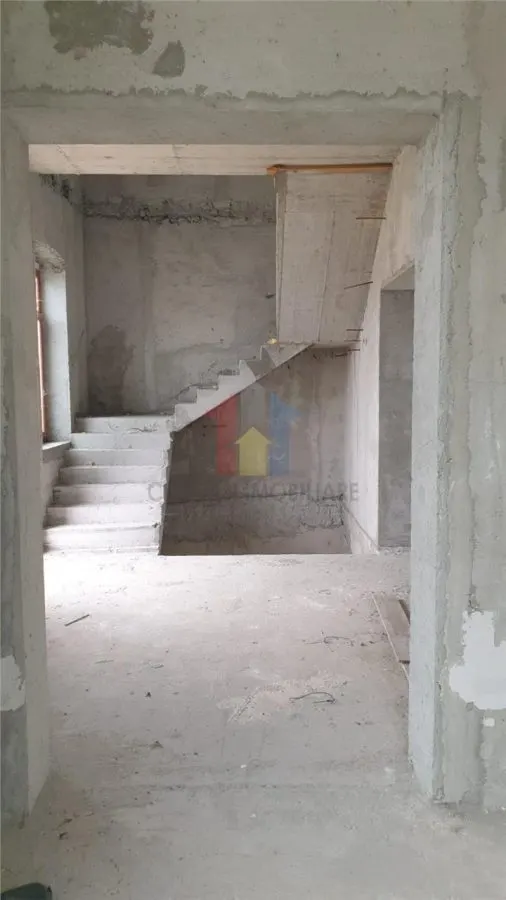 Conac Boieresc P+1 Ultracentral 695mp construiti, teren 466 mp pe colt deschidere dubla - foto 15