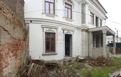 Conac Boieresc P+1 Ultracentral 695mp construiti, teren 466 mp pe colt deschidere dubla - foto 3