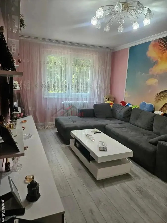 Apartament 3 camere TEI - foto 1