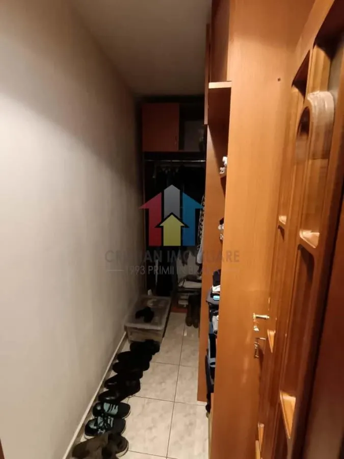 3 camere, parter cu balcon 14 m, Garii - foto 11