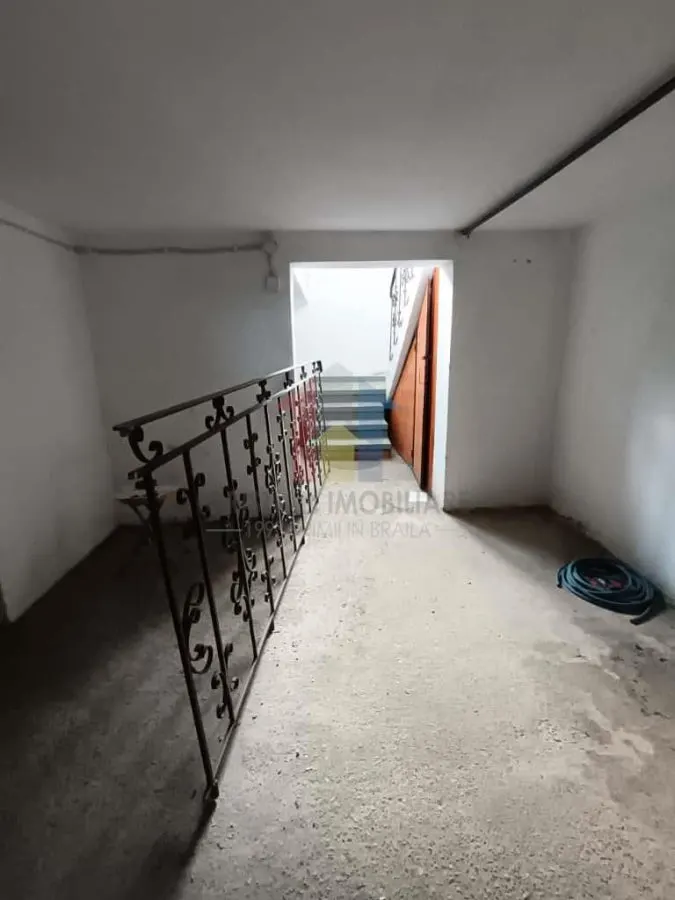 Hala 190 mp, D+P din boltari, intre Garii si C.Galati - foto 4