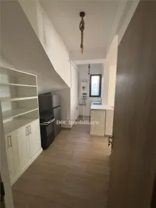 Inchiriere Apartament 3 Camere Obor - foto 4