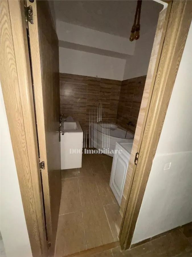 Inchiriere Apartament 3 Camere Obor - foto 6