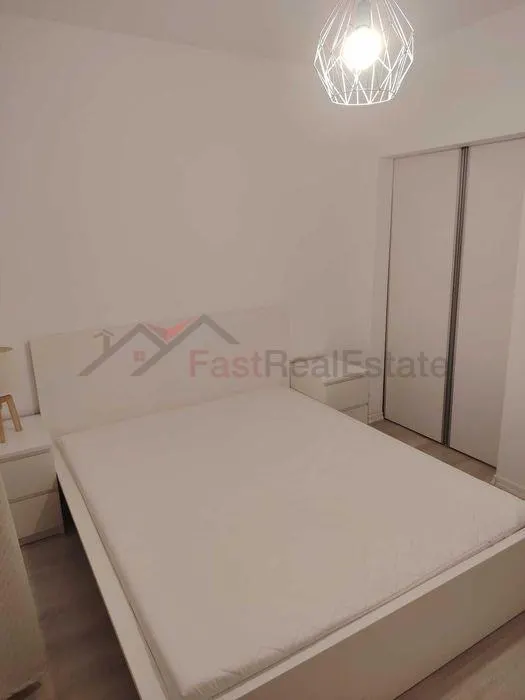Apartament 2 camere tip studio, metrou Berceni, parcare inclusa - foto 5