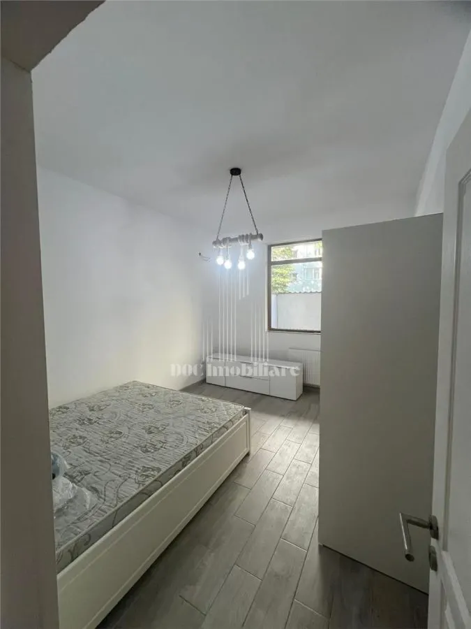 Inchiriere Apartament 2 Camere Obor - Curte Exterioara - foto 3
