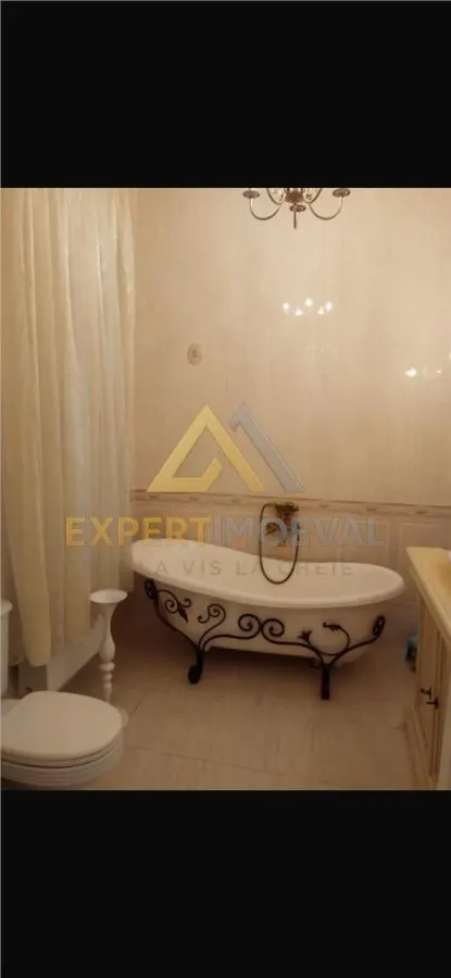 Casa boiereasca Centrul Vechi Baia Mare cu spatiu comercial la parter inchiriat cu 600 euro/luna - foto 15