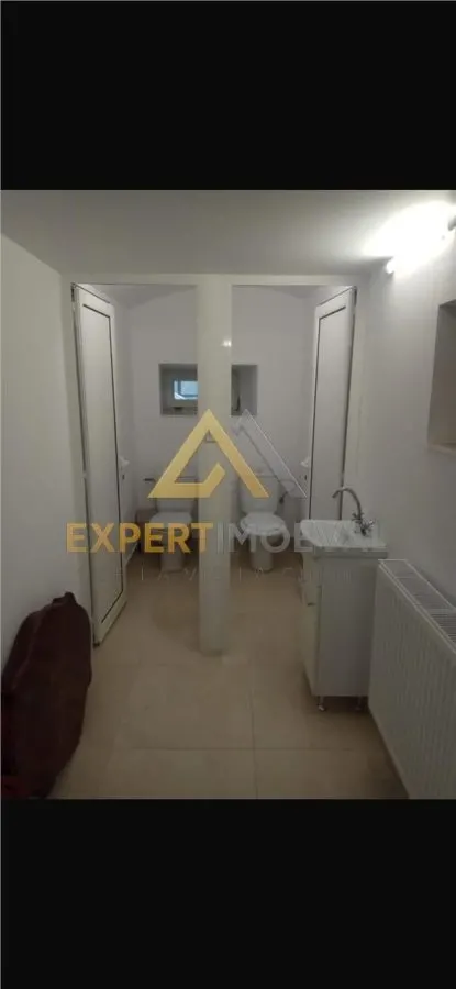 Casa boiereasca Centrul Vechi Baia Mare cu spatiu comercial la parter inchiriat cu 600 euro/luna - foto 10
