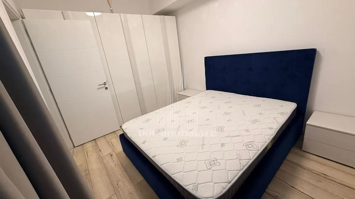 Inchiriere Apartament 2 Camere Basarabiei Republica cu loc de parcare inclus - foto 4