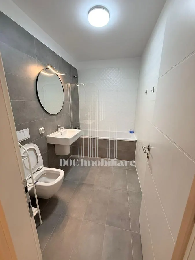 Inchiriere Apartament 2 Camere Basarabiei Republica cu loc de parcare inclus - foto 8